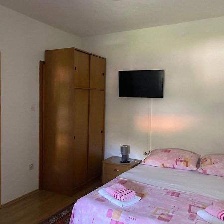 Apartmani Udovicic Trogir Ngoại thất bức ảnh