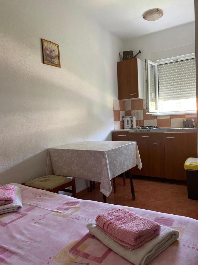 Apartmani Udovicic Trogir Ngoại thất bức ảnh